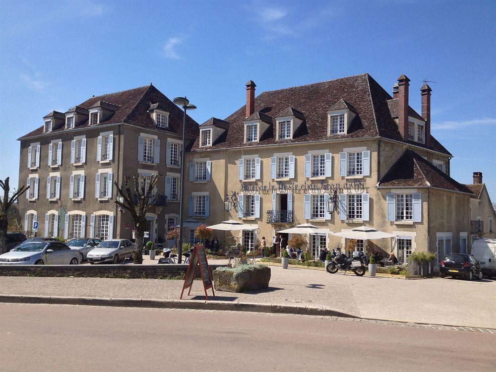 Hotel Restaurant De La Poste & Du Lion D'Or Vézelay Kültér fotó
