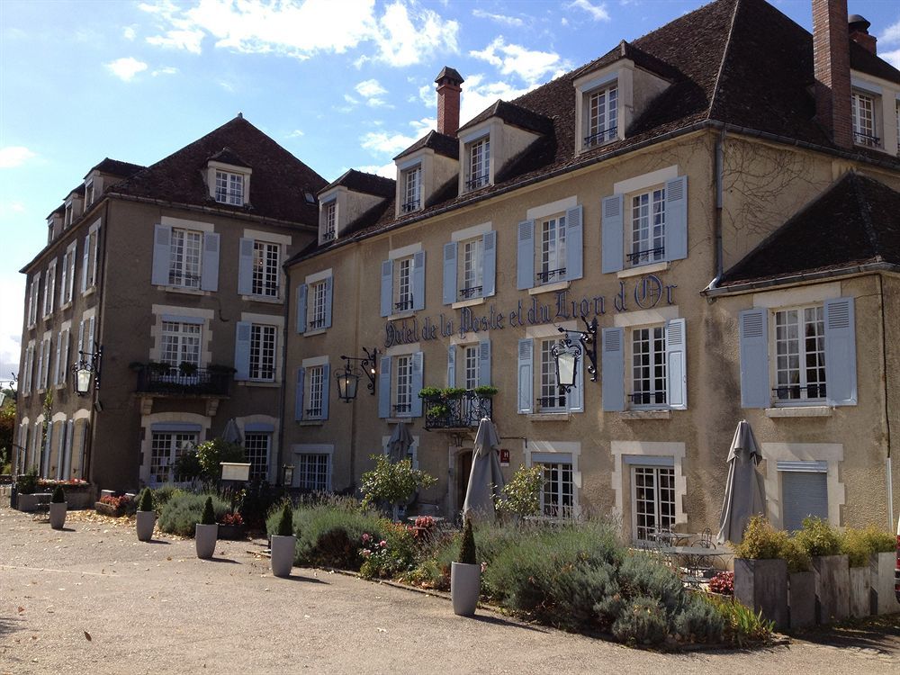 Hotel Restaurant De La Poste & Du Lion D'Or Vézelay Kültér fotó